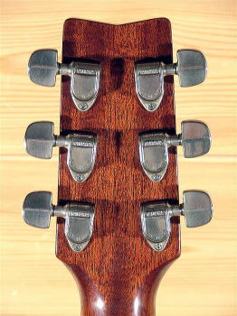 YAMAHA FG-1500   '735.jpg